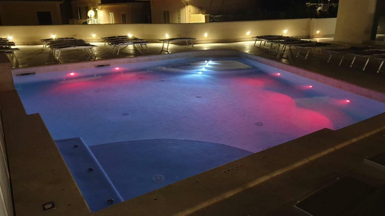 Aparthotel La Contessa Pool & Sea View Santa Teresa Gallura Exterior foto